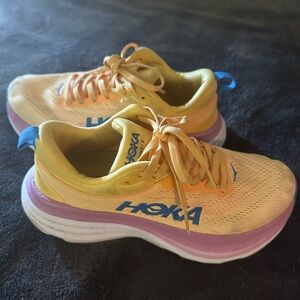 Hoka Bondi 8